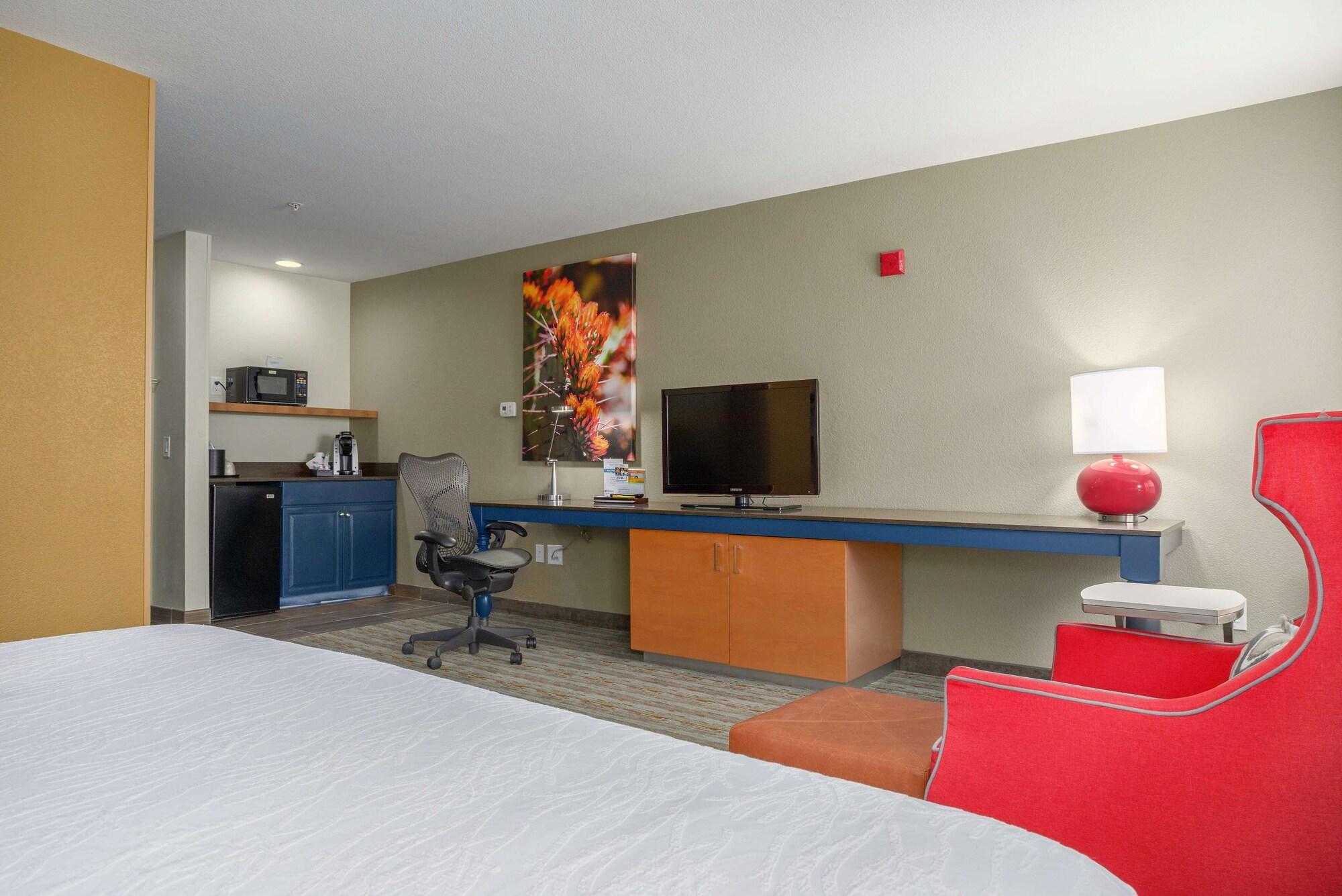 Hilton Garden Inn Phoenix Airport Ngoại thất bức ảnh