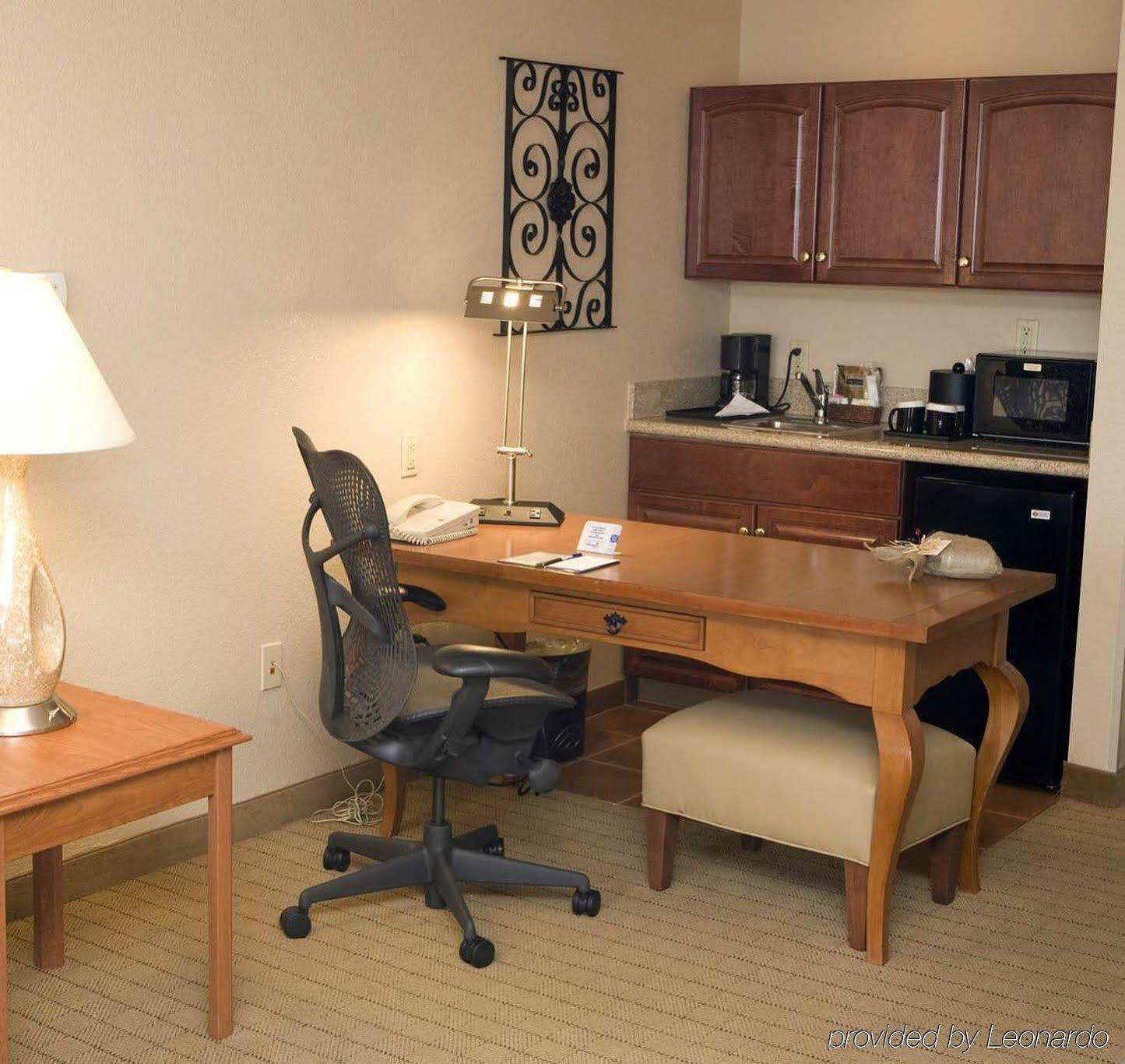 Hilton Garden Inn Phoenix Airport Ngoại thất bức ảnh