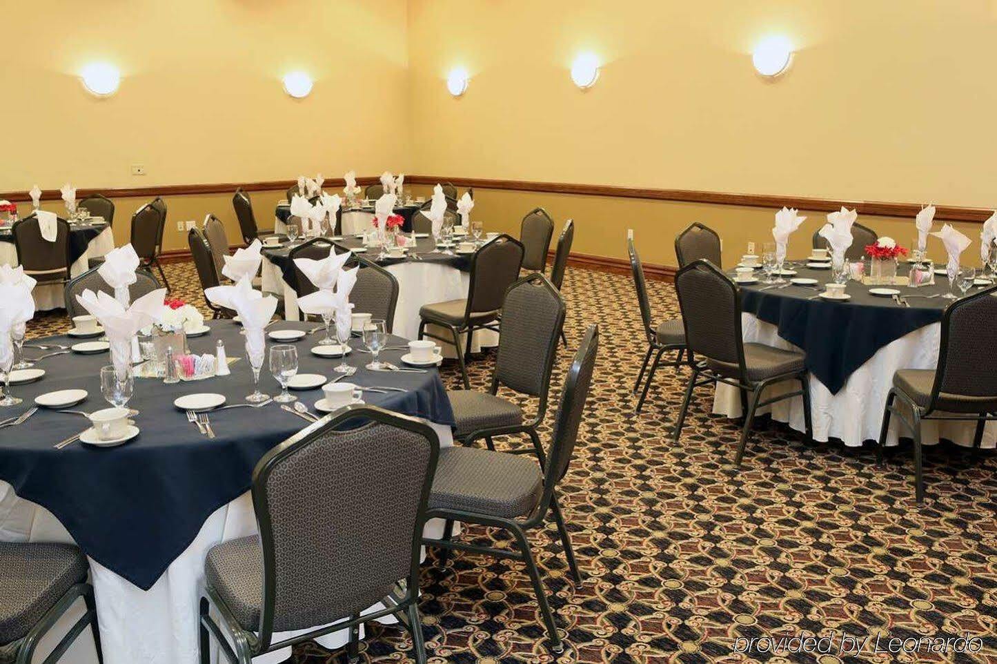 Hilton Garden Inn Phoenix Airport Ngoại thất bức ảnh