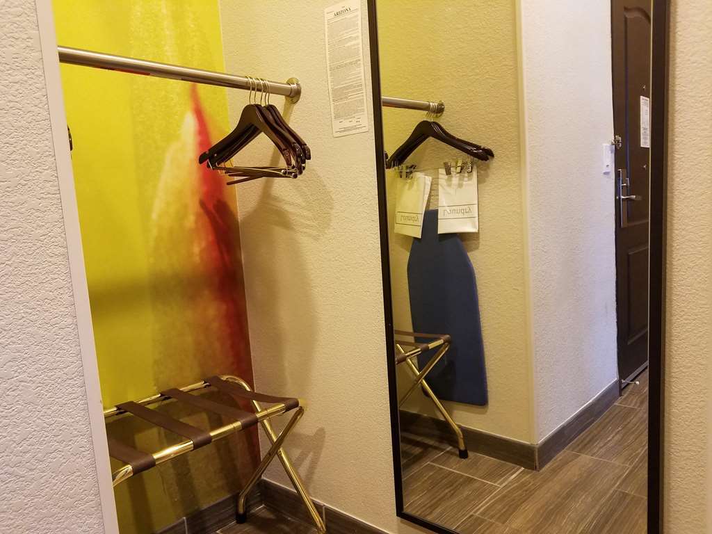 Hilton Garden Inn Phoenix Airport Phòng bức ảnh